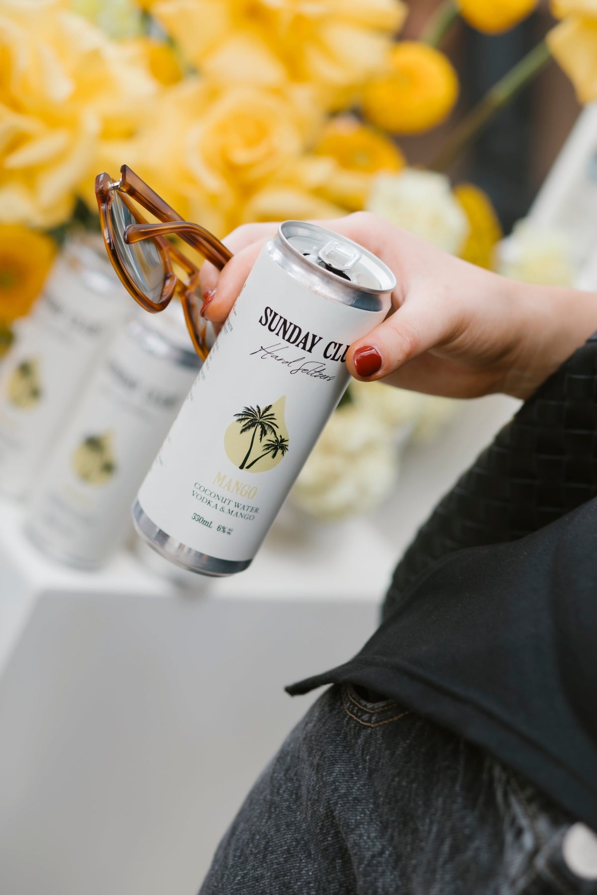 Sunday Club Mango Coconut Water Seltzer Cans 330mL 16 Pack